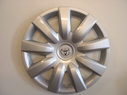 05-06 Camry wheel covers