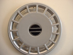 Volvo replica hubcaps
