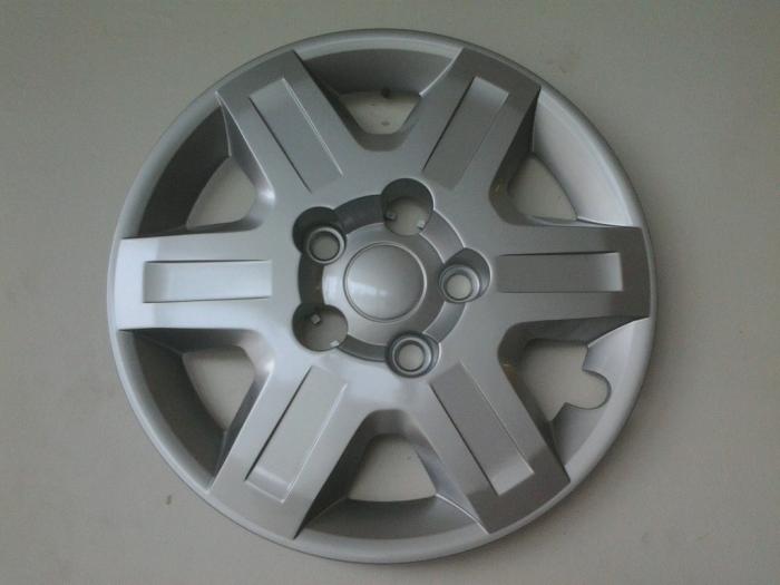 2008-13 Caravan replica hubcap