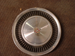 Cadillac hub caps
