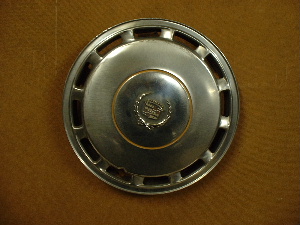 89-91 Cadillac hubcaps