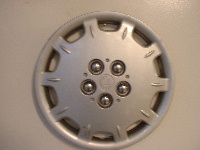 99-01 Breeze hubcaps