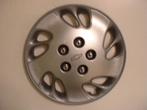 99-01 Malibu hubcaps