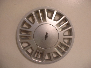 04-05 Malibu hubcaps