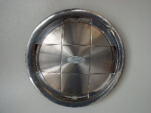 86-89 Aerostar hub caps