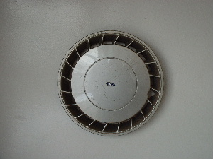 89-92 Probe hubcaps
