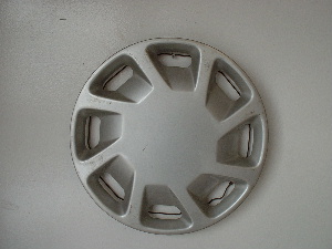 90-92 Probe hubcaps