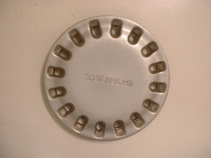 92-97 Taurus hub caps