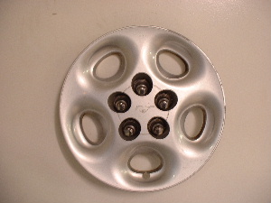 97-98 Mustang hubcaps
