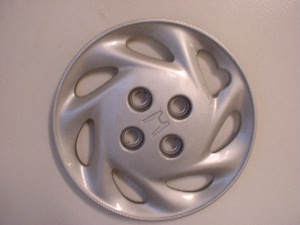 95-97 Del Sol hubcaps