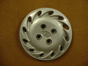 93-95 Elantra hubcaps