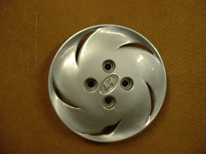 96-97 Elantra hubcaps