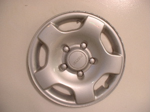 Isuzu hubcaps