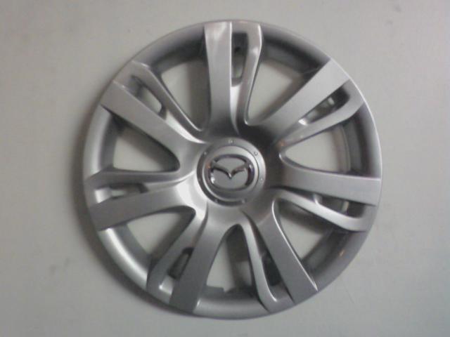 Mazda 2 hubcap