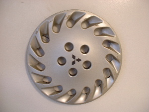 92-93 Diamante hubcaps