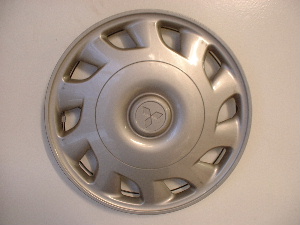 94-95 Galant wheel covers