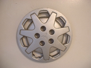 97-00 Diamante wheel covers