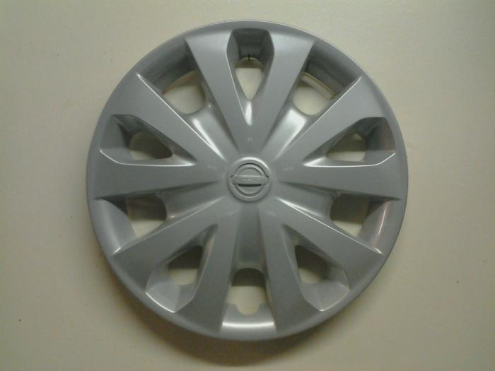 2012,2013,2014 Nissan Versa hubcap