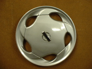 93-96 Altima hubcaps