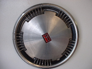 91-93 Oldsmobile hub caps