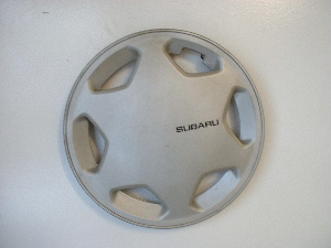 87-89 Subaru hubcaps