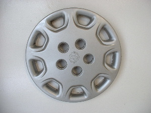 95-96 Camry hubcaps