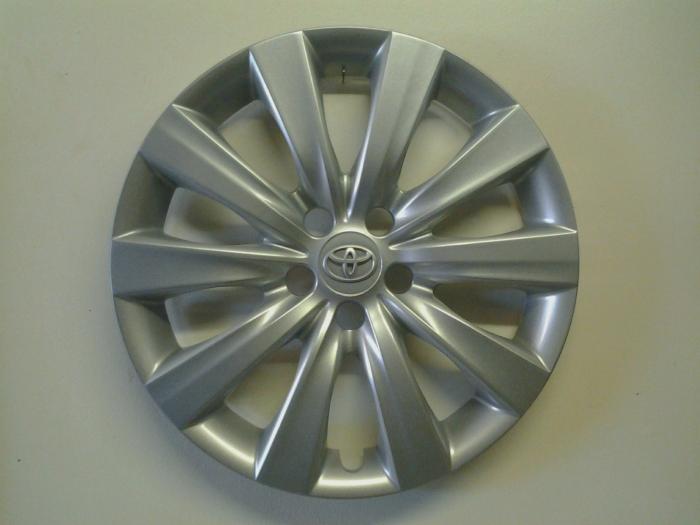 2011-13 Toyota Corolla hubcap