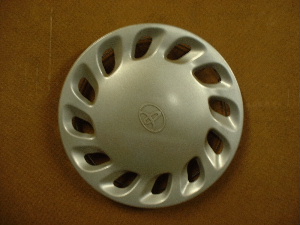 91-94 Preiva hub caps
