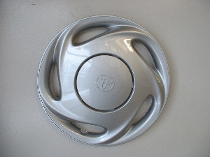1998,1999,2000 Corolla wheel covers