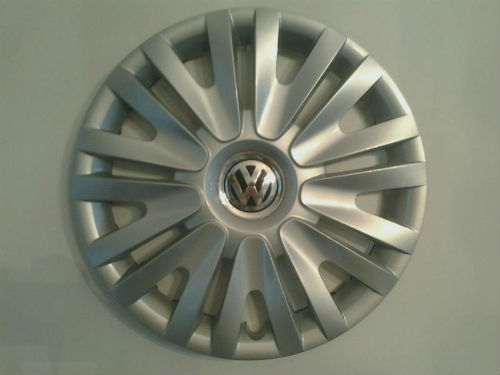 2010-14 Golf hubcaps