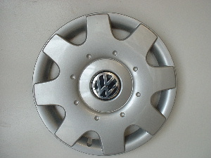 98-01 Beetle hubcaps
