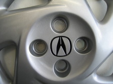 lug nut holes