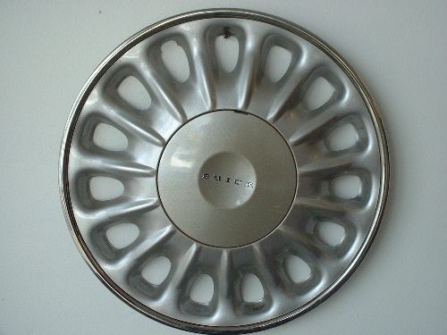 00-05 LeSabre hubcaps