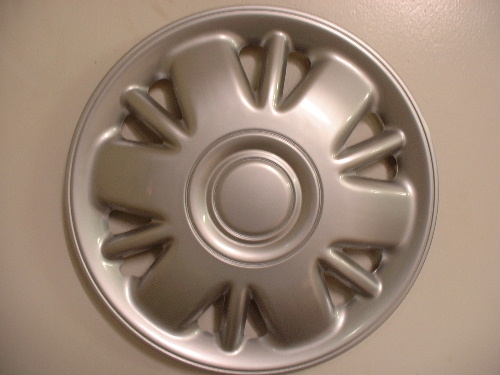 97-00 Voyager replica hubcaps