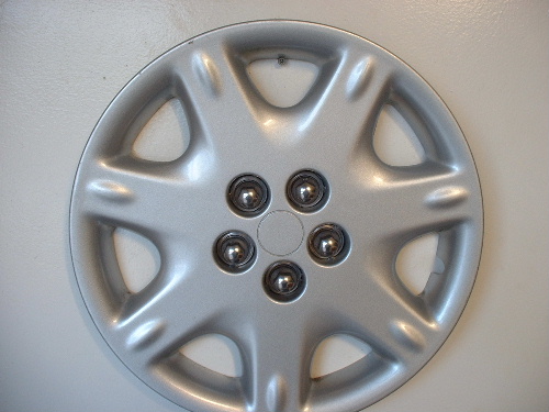 01-02 PT Cruiser wheel covers