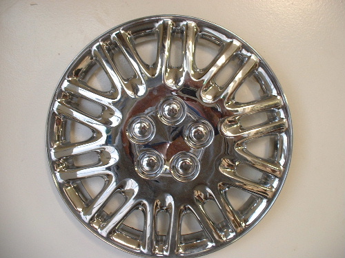 01-02 Sebring hubcaps