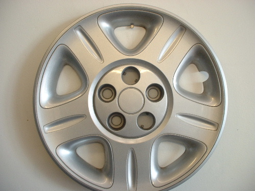 02-04 Intrepid hubcaps