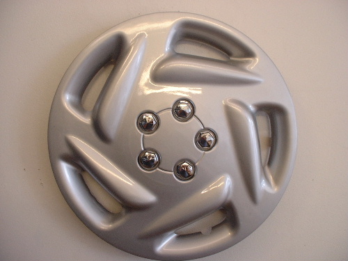 96-00 Caravan 15" replica hubcaps