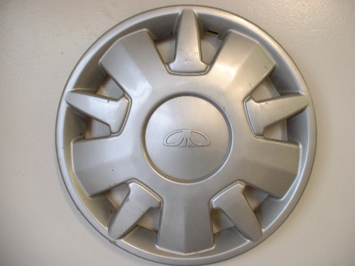 00 Nubria hubcaps