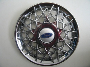 Crown Victoria spoke wheel covers