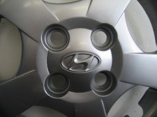 Hyundai hub caps
