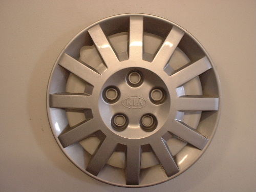 02-03 Sedona wheel covers
