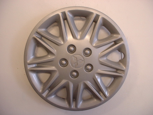 01 Diamante hubcaps