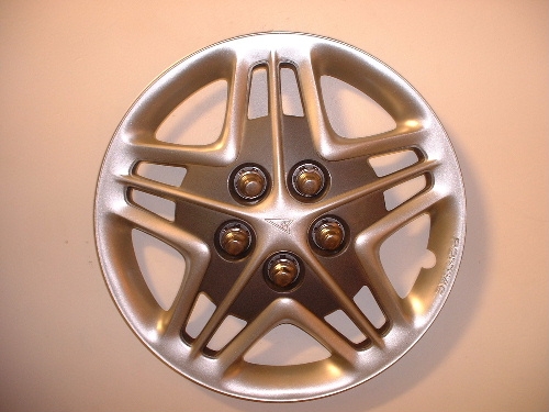 05-06 Bonneville wheel covers