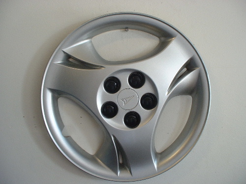 03-05 Sunfire hubcaps