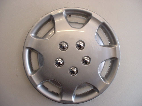 91-94 Camry replica hubcaps