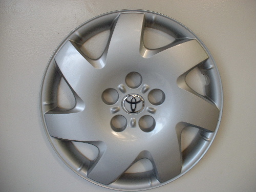 Genuine factory Toyota Camry hubcaps, Camry wheel covers Hubcap Heaven and 