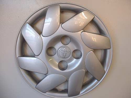 2000-01 Corolla hubcaps