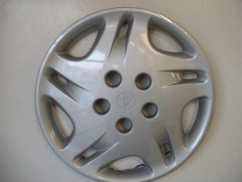 01-02 Sienna wheel covers