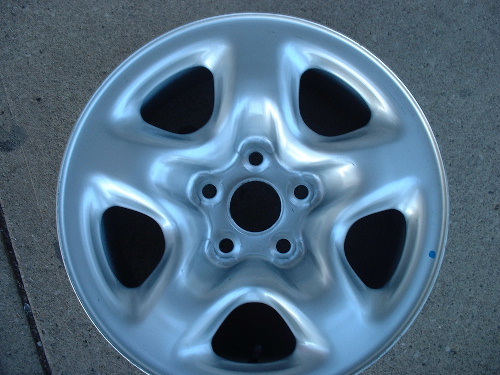 01-07 Highlander steel wheels